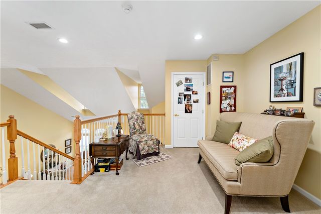 5001 Jackson Dr, Jefferson Hills, PA 15025