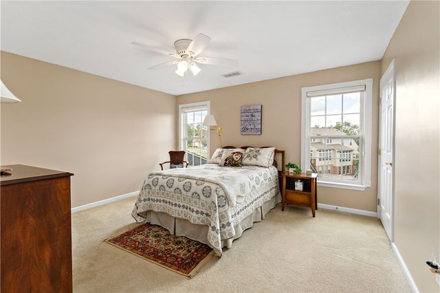 5001 Jackson Dr, Jefferson Hills, PA 15025