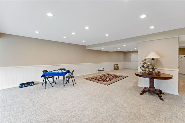 5001 Jackson Dr, Jefferson Hills, PA 15025