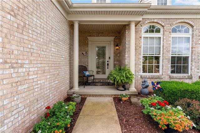 5001 Jackson Dr, Jefferson Hills, PA 15025