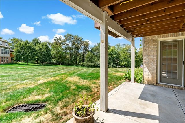 5001 Jackson Dr, Jefferson Hills, PA 15025