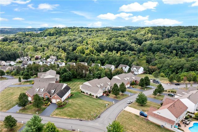 5001 Jackson Dr, Jefferson Hills, PA 15025