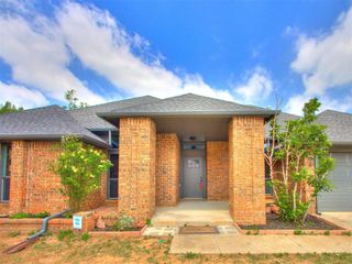 209 Tumbleweed Road, Yukon, OK 73099