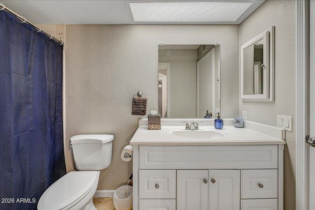 6917 W NICOLET Avenue, Glendale, AZ 85303