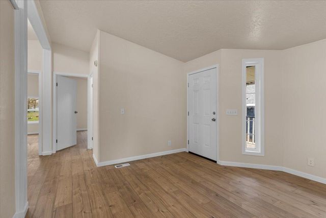 3223 Camp Joy Road, Grants Pass, OR 97526