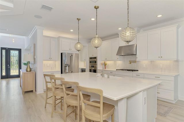 10192 MILKY WAY CIRCLE, Sarasota, FL 34241