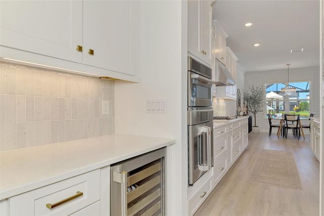 10192 MILKY WAY CIRCLE, Sarasota, FL 34241