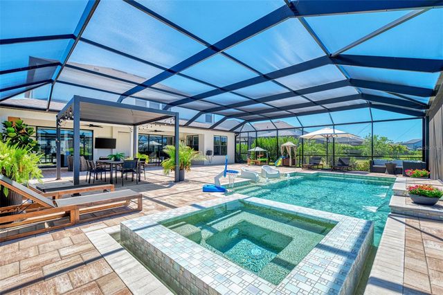10192 MILKY WAY CIRCLE, Sarasota, FL 34241