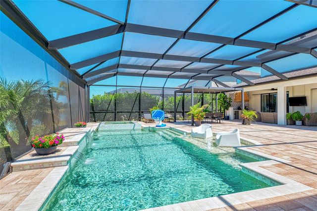 10192 MILKY WAY CIRCLE, Sarasota, FL 34241
