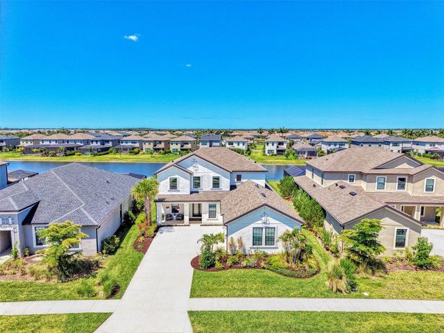 10192 MILKY WAY CIRCLE, Sarasota, FL 34241