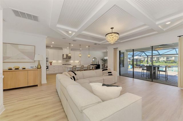 10192 MILKY WAY CIRCLE, Sarasota, FL 34241