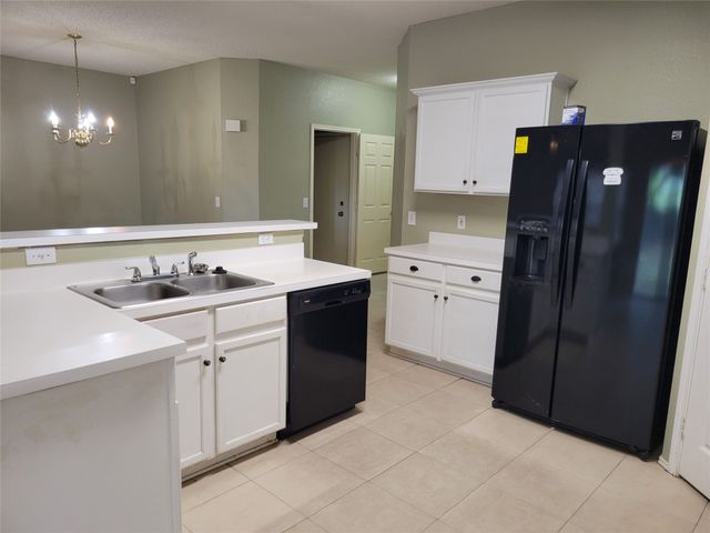 223 Baylor Drive, Glenn Heights, TX 75154