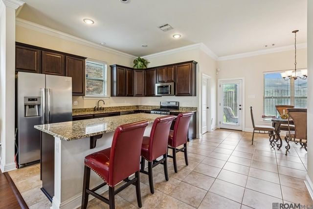 6952 Myrtle Bluff Dr, Baton Rouge, LA 70810