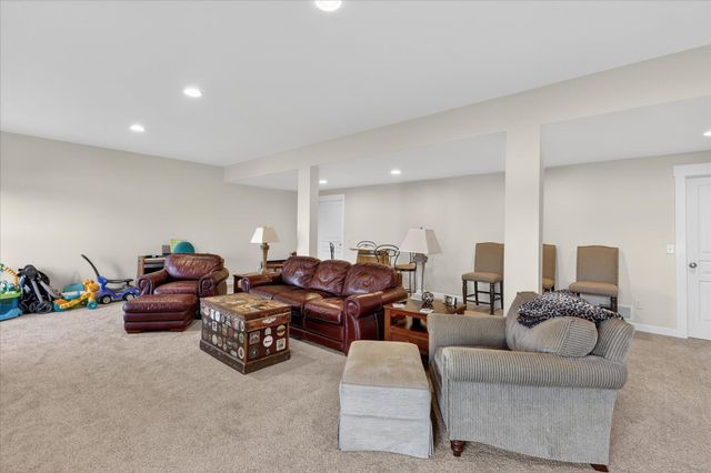 5420 Farallon Drive, Texas Twp, MI 49009