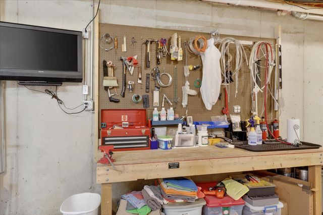 5420 Farallon Drive, Texas Twp, MI 49009