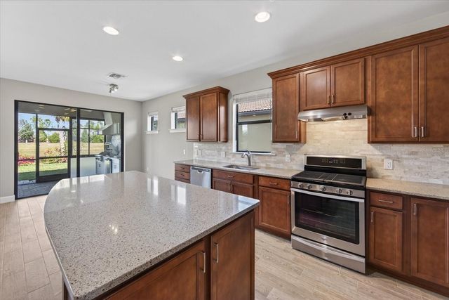 6745 CHESTER TRAIL, Bradenton, FL 34202