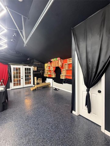 4400 Canal Street, Houston, TX 77011