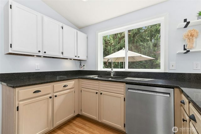 11818 Meridian Place SE, Lake Stevens, WA 98258