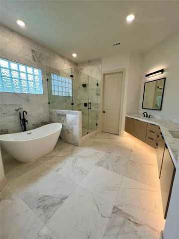 310 Blue Point, Clear Lake Shores, TX 77565