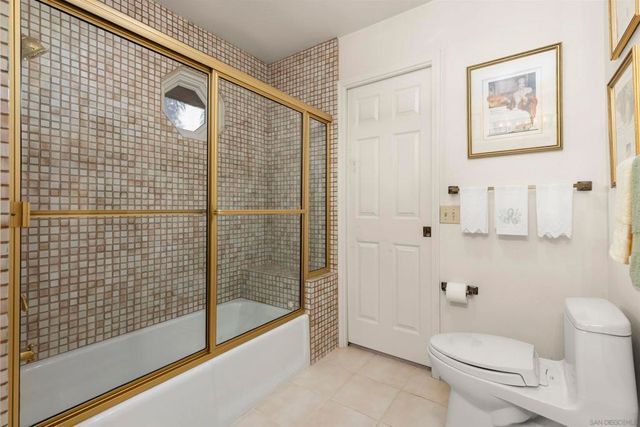 17632 Caminito Hercuba, San Diego, CA 92128