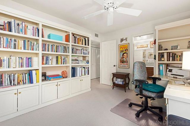 17632 Caminito Hercuba, San Diego, CA 92128