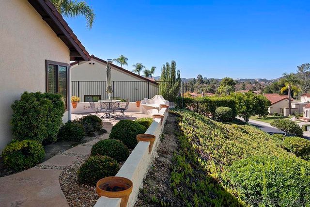 17632 Caminito Hercuba, San Diego, CA 92128