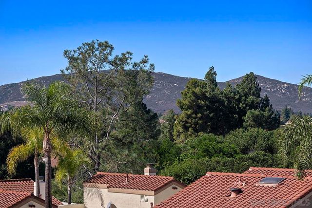 17632 Caminito Hercuba, San Diego, CA 92128