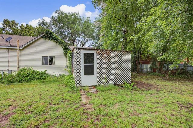 222 W Ash Street, Lexington, OK 73051