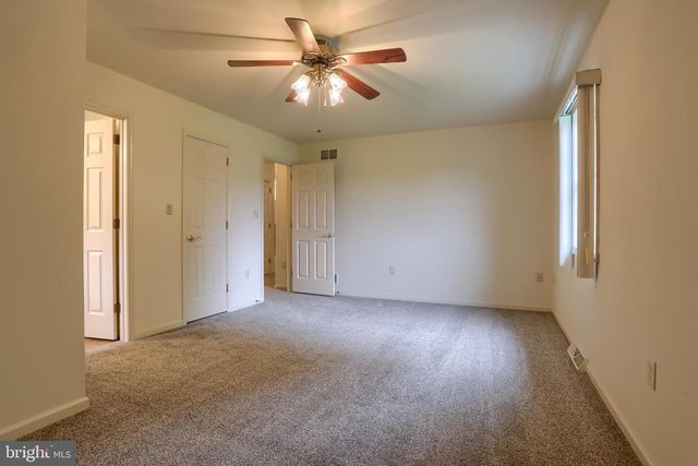 49 SPRINGHOUSE DR, Myerstown, PA 17067