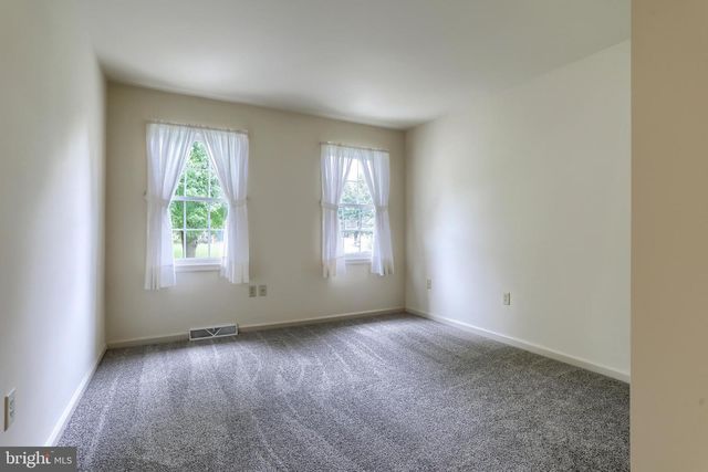 49 SPRINGHOUSE DR, Myerstown, PA 17067