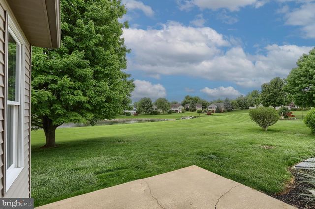 49 SPRINGHOUSE DR, Myerstown, PA 17067