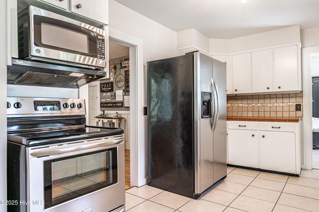 1768 Airport Road, Whispering Pines, NC 28327