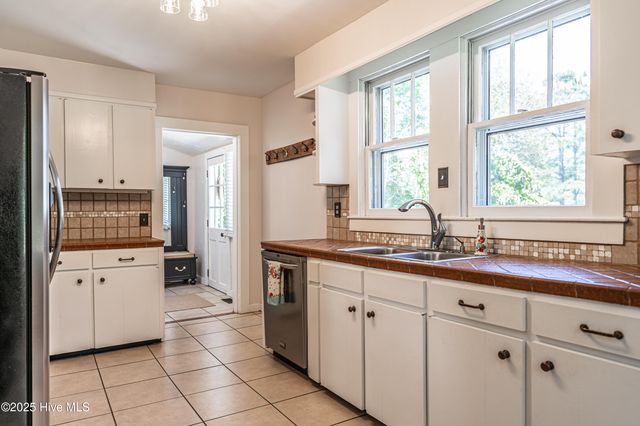 1768 Airport Road, Whispering Pines, NC 28327