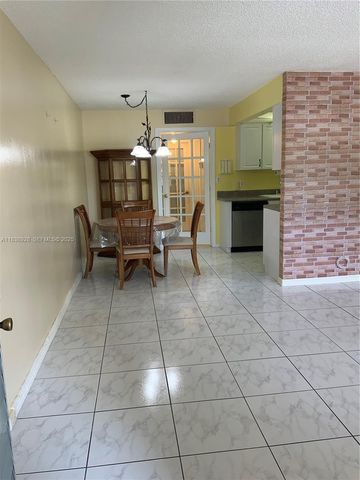 2405 Antigua Circle H1, Coconut Creek, FL 33066