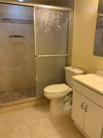 2405 Antigua Circle H1, Coconut Creek, FL 33066