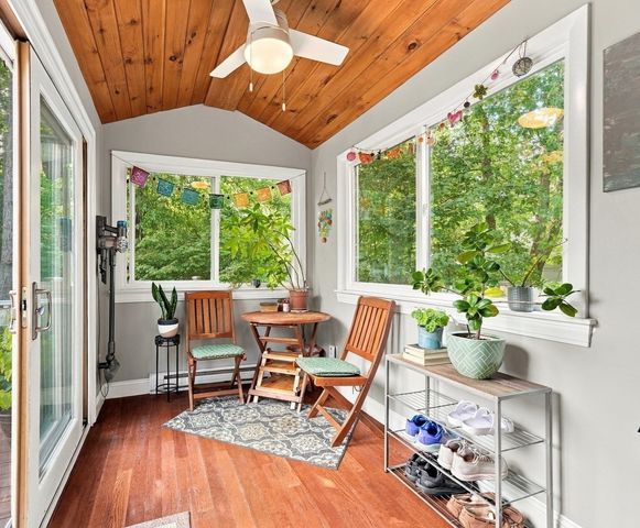 54 Joclyn Ave, Framingham, MA 01701