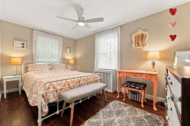 54 Joclyn Ave, Framingham, MA 01701