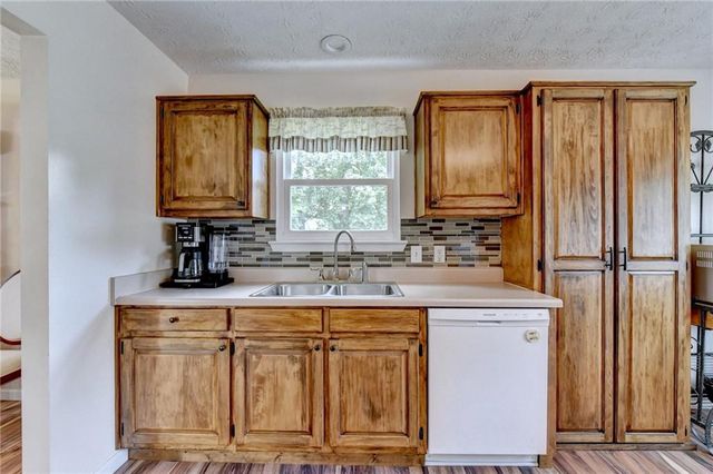 7224 Ironwood Drive, Gainesville, GA 30507