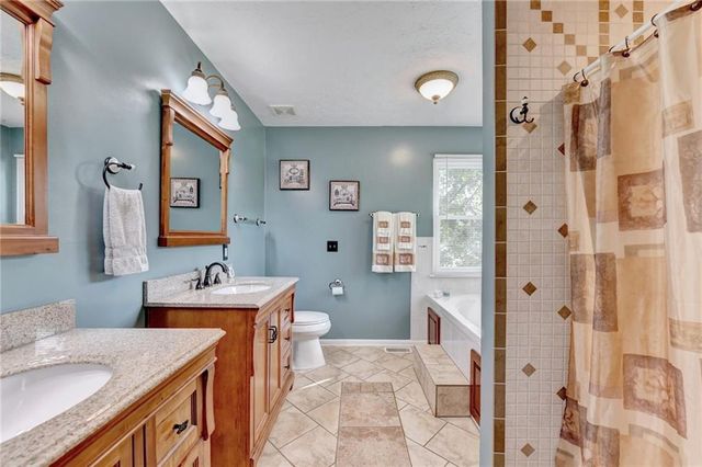 7224 Ironwood Drive, Gainesville, GA 30507