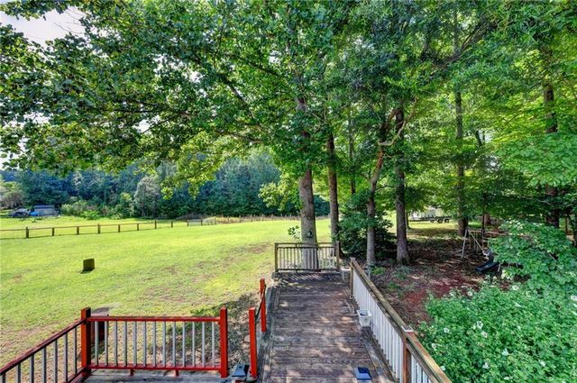7224 Ironwood Drive, Gainesville, GA 30507