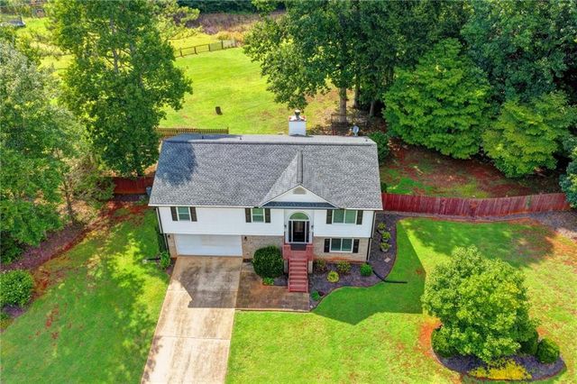7224 Ironwood Drive, Gainesville, GA 30507