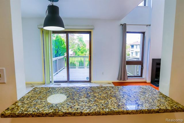 716 Eton Court, Rochester Hills, MI 48307
