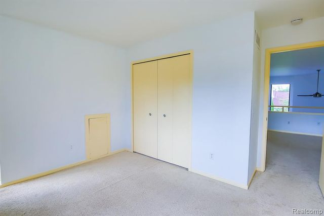 716 Eton Court, Rochester Hills, MI 48307