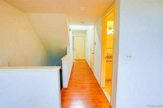 716 Eton Court, Rochester Hills, MI 48307