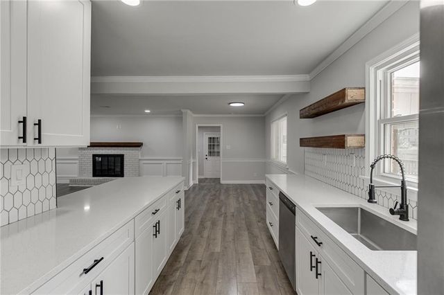 4686 Dana Terrace SW, Lilburn, GA 30047