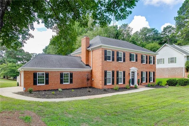 4686 Dana Terrace SW, Lilburn, GA 30047