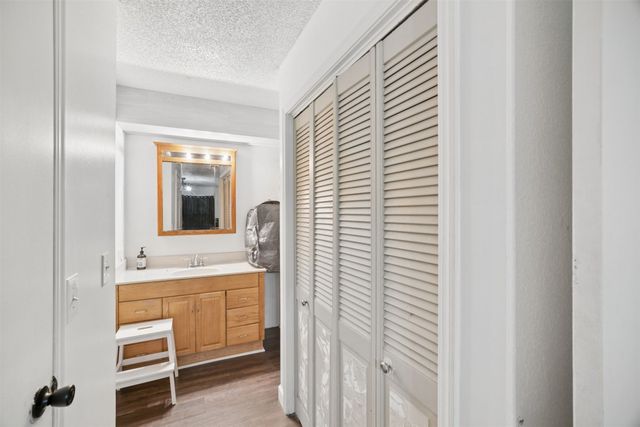 24615 E Sisemore Street, Broken Arrow, OK 74014