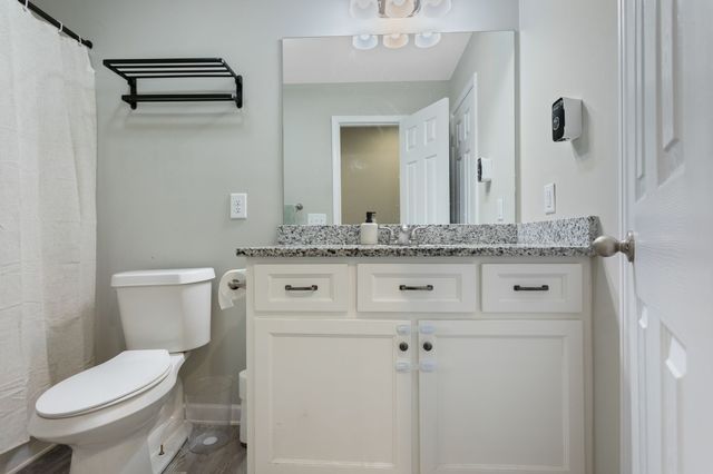 1209 Wesley Ct, Lawrenceburg, TN 38464