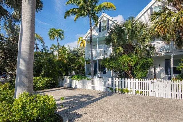 807 Washington St Apt 101, Key West, FL 33040