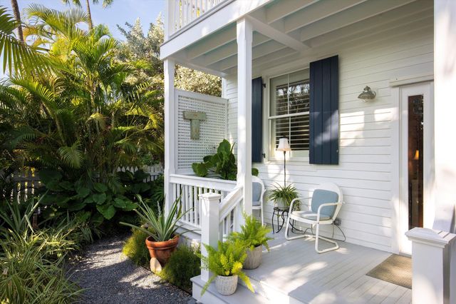 807 Washington St Apt 101, Key West, FL 33040